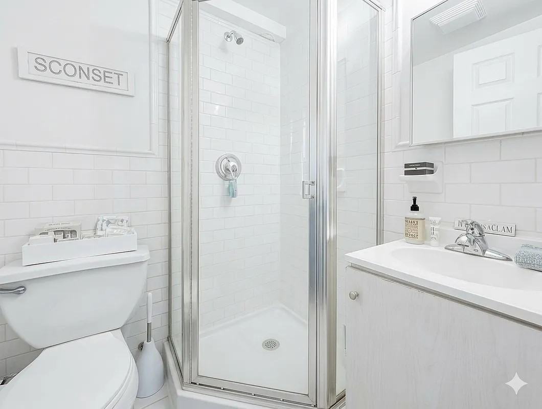 401 E 13th St #4W - Photo 6 of 6