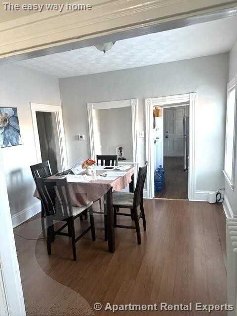 15 Gladstone St #2 - Photo 3 of 10