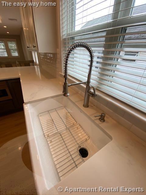 41 Garrison Ave #2 - Photo 4 of 39