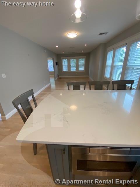 41 Garrison Ave #2 - Photo 5 of 39