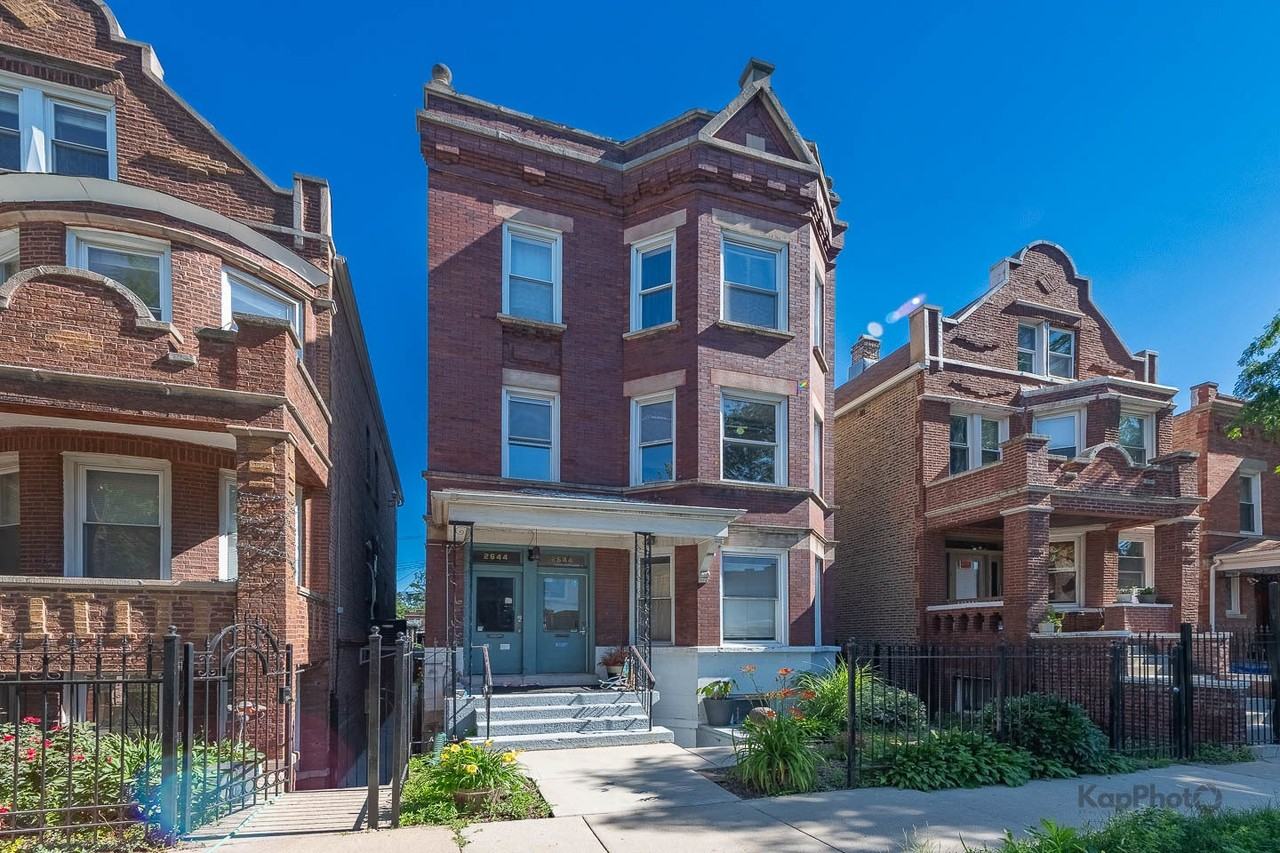 2644 W 22nd Pl - Photo 2 of 26