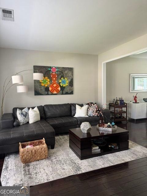 530 Sessingham Ct - Photo 6 of 14