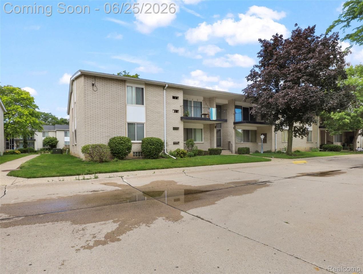 8577 Kennedy Cir - Photo 2 of 30