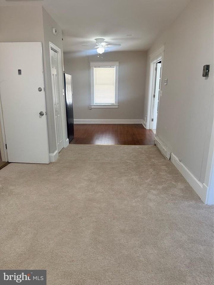 7513 Carroll Ave - Photo 4 of 12
