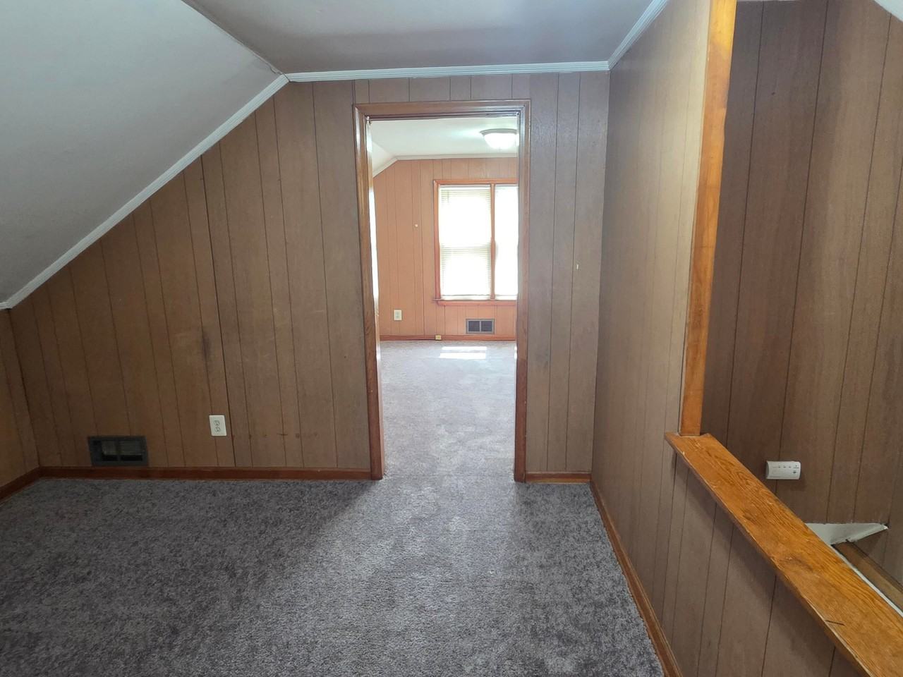 9245 Archdale St - Photo 7 of 26