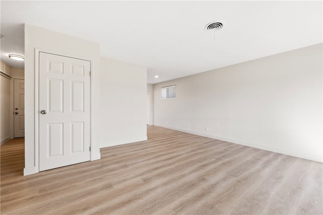 6431 Brown Cir - Photo 4 of 8