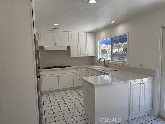 5901 Casson Dr - Photo 4 of 8