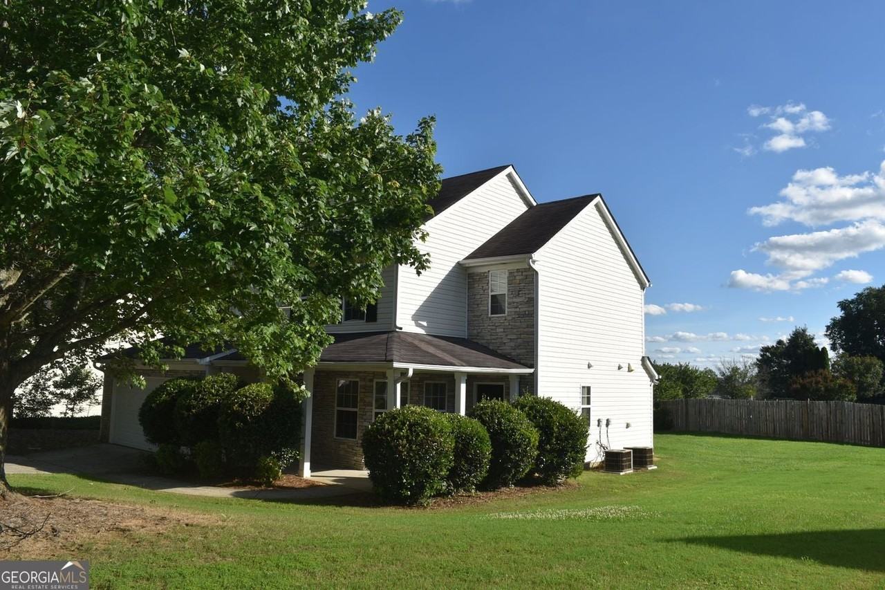 1854 Pierce Way - Photo 2 of 34