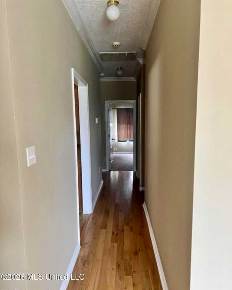 7002 Ute Ct - Photo 6 of 9