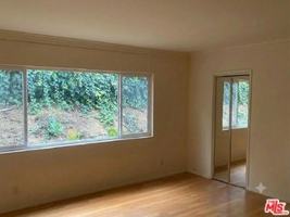 featured image of 19542 Seminole Pl