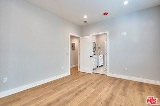 13928 Bessemer St #1 - Photo 4 of 8