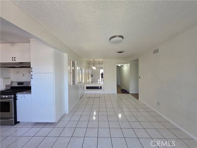 8920 Haddon Ave - Photo 3 of 8