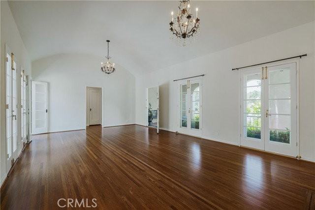 1243 Rossmoyne Ave - Photo 7 of 8