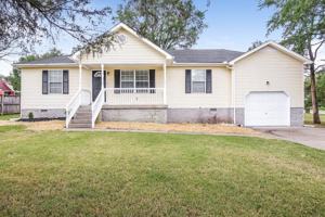 featured image of 300 Southlake Dr