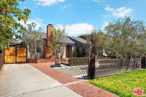 featured image of 12601 Woodbine St