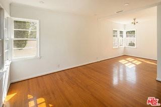 2346 Pearl St - Photo 3 of 8