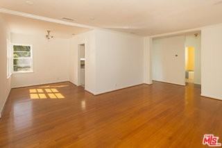 2346 Pearl St - Photo 4 of 8