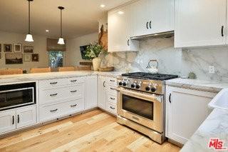 2330 Walnut Ave - Photo 3 of 7