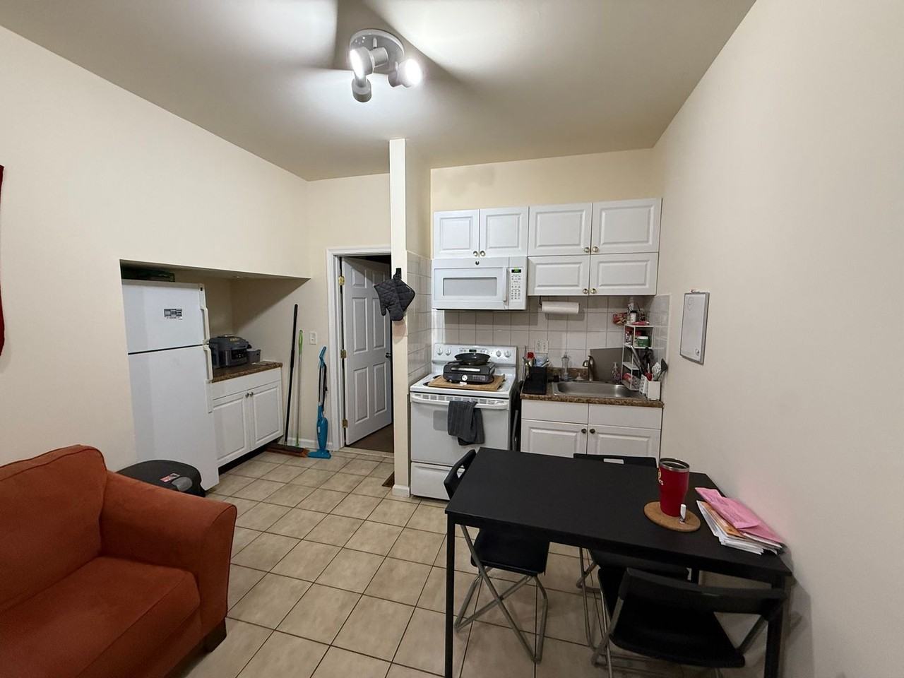 Modern New Luxury Temple Apartments - Photo 6 of 41
