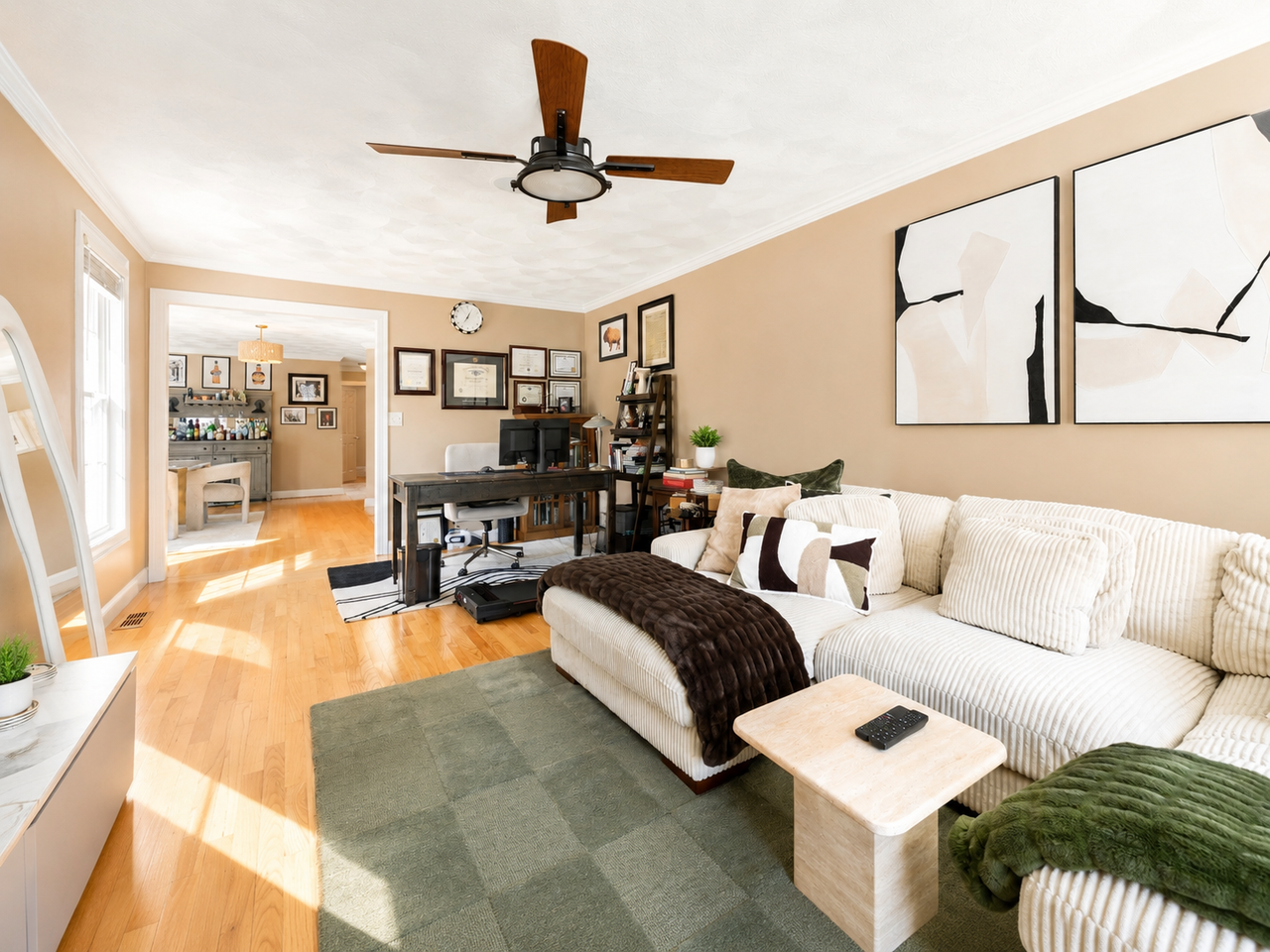 36 Middlesex Ave #3 - Photo 5 of 19