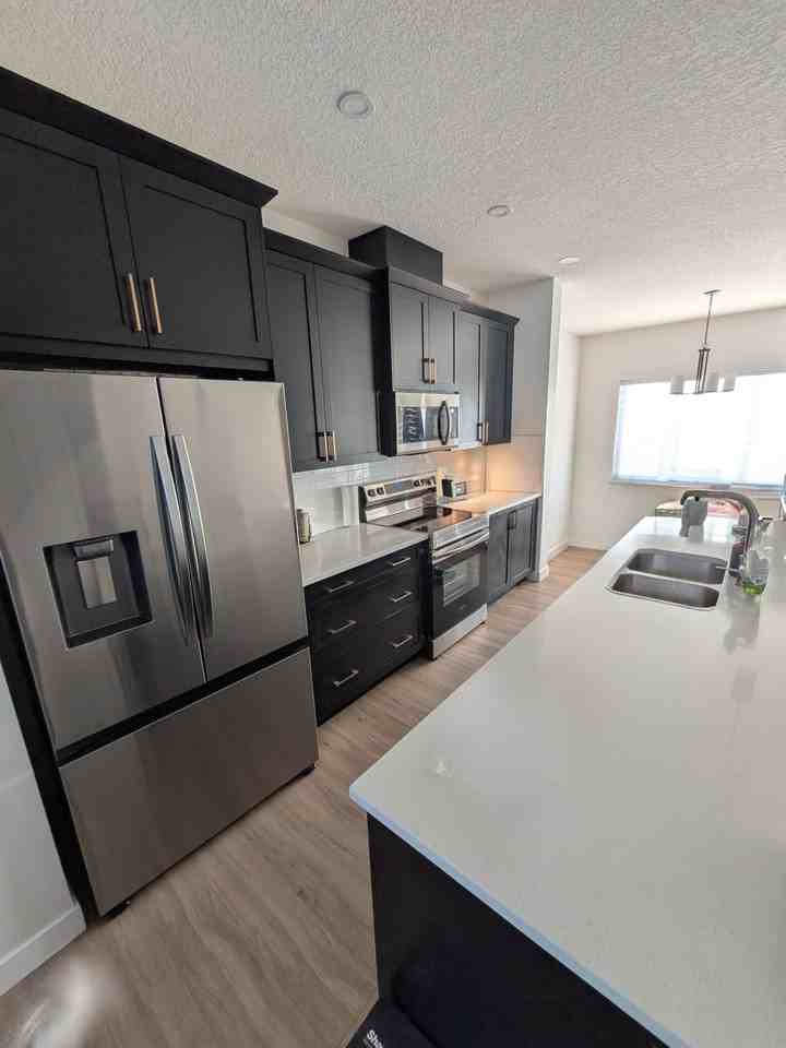 57 Silverton Glen Gate - Photo 4 of 20