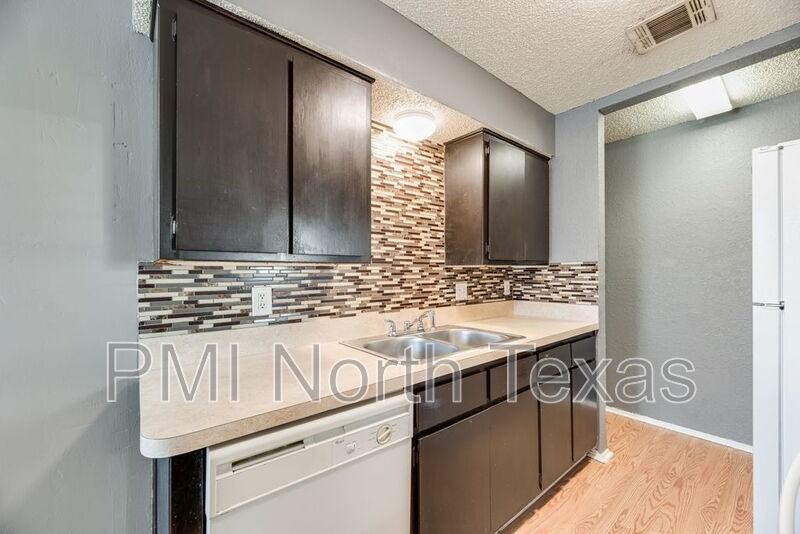 5109 Herrick Ct #C - Photo 7 of 18