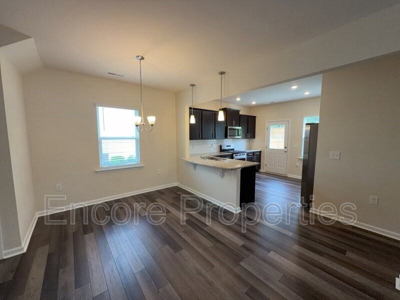 1505 Carlton Links Dr - Photo 3 of 21