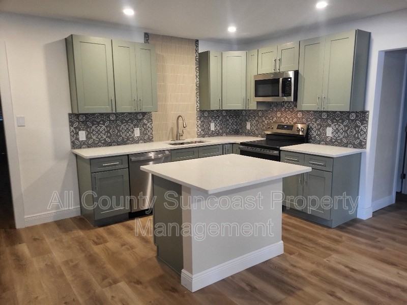 2444 14th Ave S - Photo 2 of 11