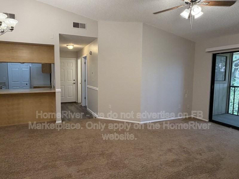 6010 Laketree Ln #H - Photo 6 of 21