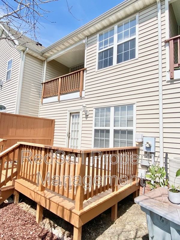 937 Allendale Dr - Photo 3 of 4