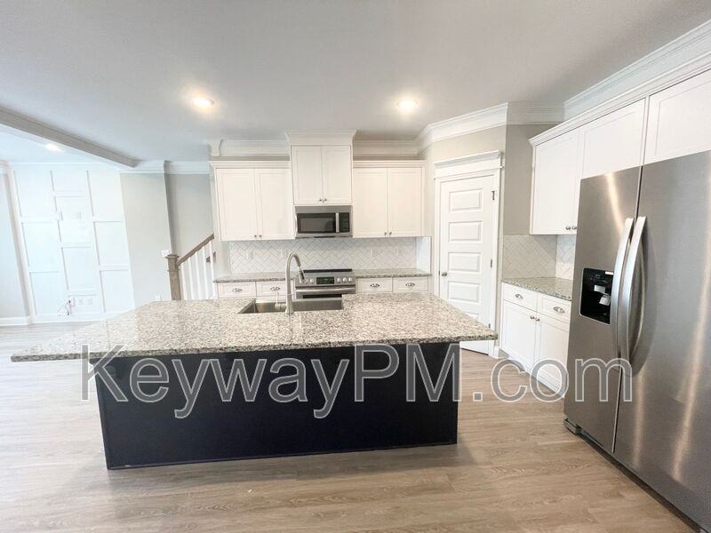 301 Sumac Trl - Photo 7 of 22