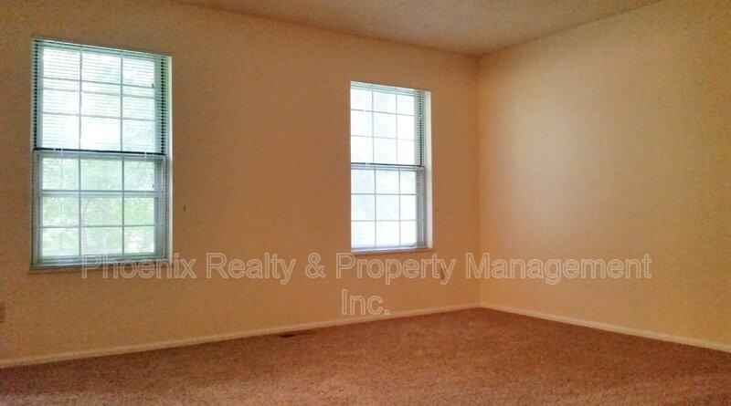 2332 Mckinley Ave - Photo 6 of 21