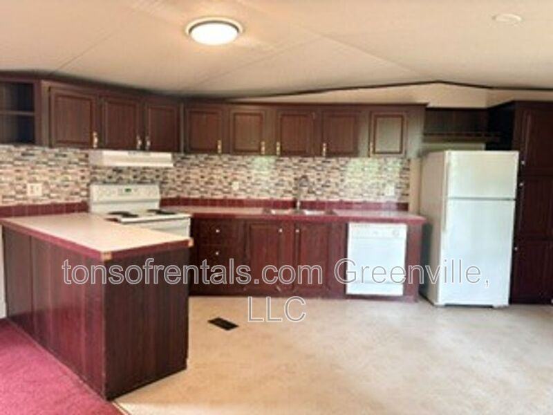 255 Pine Dr - Photo 6 of 13