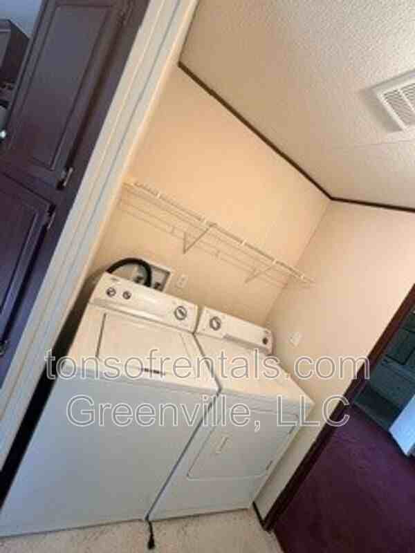 255 Pine Dr - Photo 7 of 13