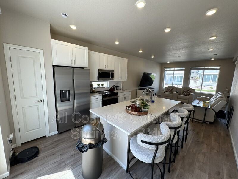 5635 Dakan Loop - Photo 4 of 27
