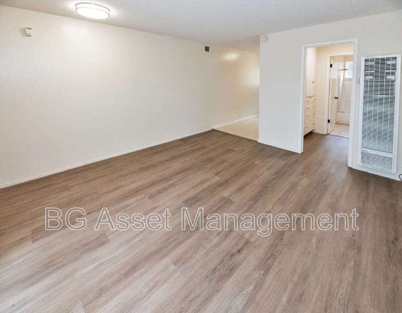 480 Crescent St #101 - Photo 2 of 15