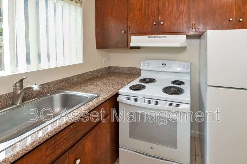 480 Crescent St #101 - Photo 6 of 15