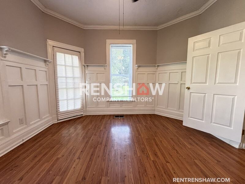 1817 Edward Ave - Photo 5 of 37