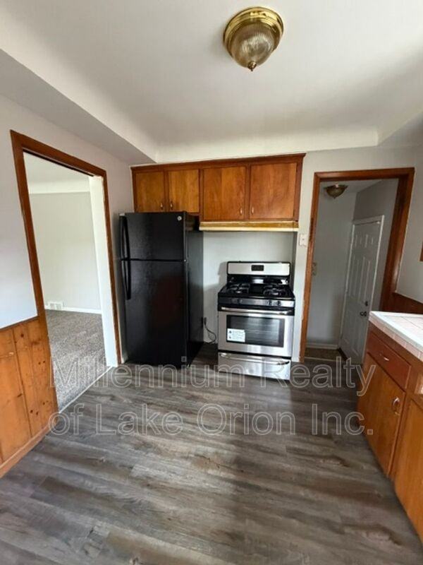 19286 Lahser Rd - Photo 5 of 16