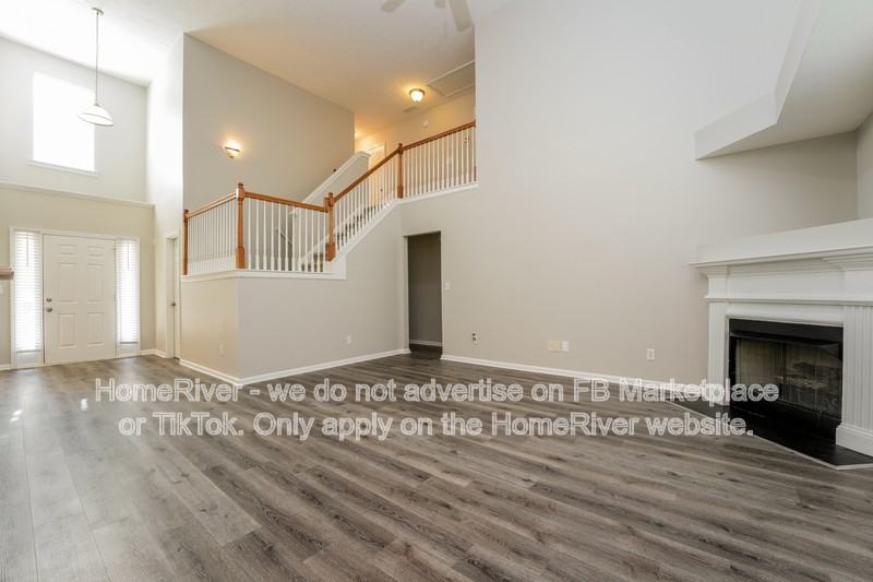4723 Beau Point Ct - Photo 2 of 17
