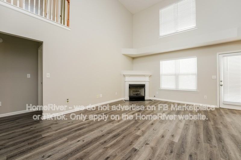 4723 Beau Point Ct - Photo 3 of 17
