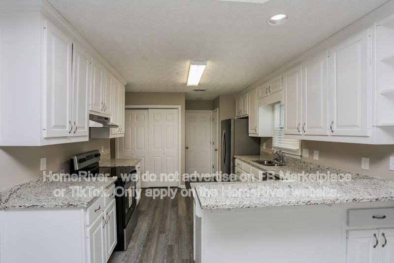 768 Wilkes Dr - Photo 7 of 17