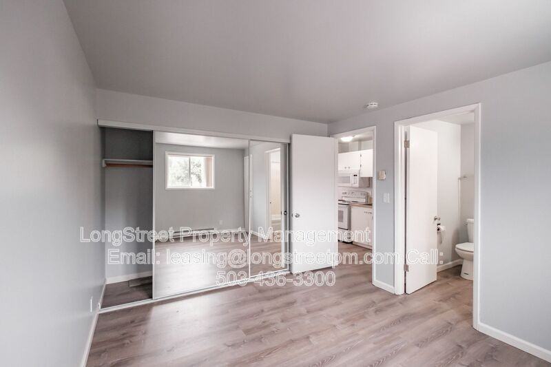 115 Nw 15th St #13 - Photo 4 of 18