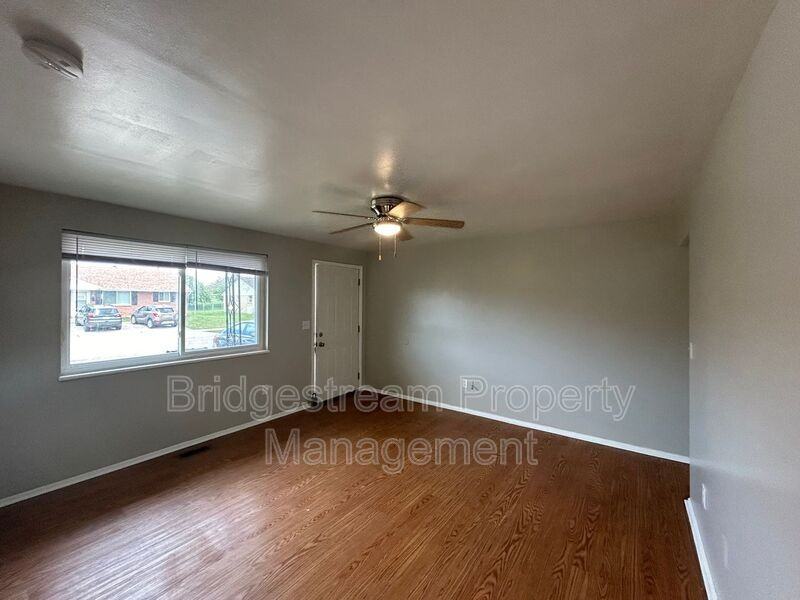 4952 Leeper St - Photo 3 of 13