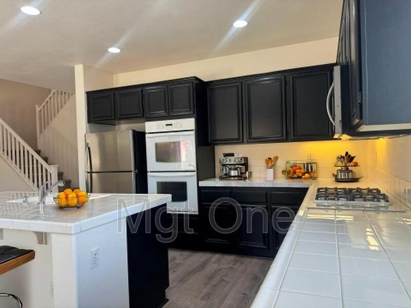 29089 La Ladera Rd - Photo 3 of 29