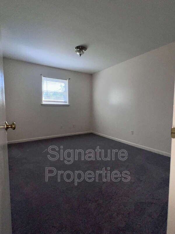 1010 Hershberger Rd Nw #14 - Photo 4 of 9