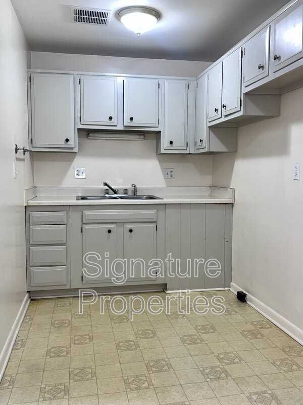 1010 Hershberger Rd Nw #14 - Photo 6 of 9