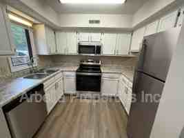 featured image of 420 W Jackson Blvd #47
