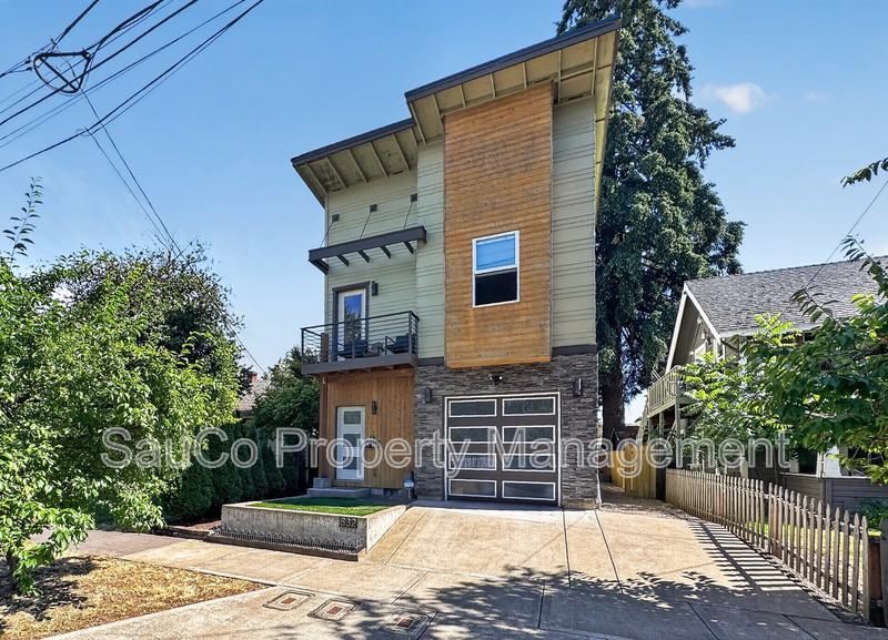 832 Se Cedar St - Photo 2 of 20