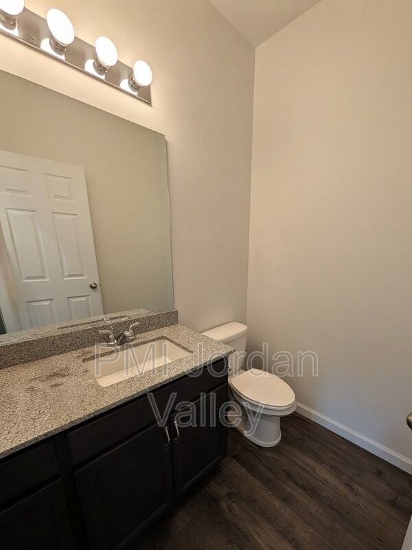 2123 N Wallflower Dr - Photo 7 of 26